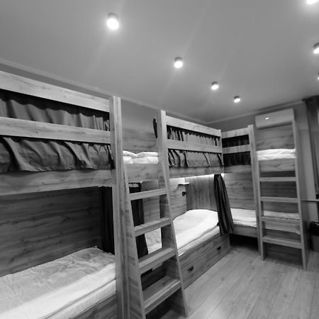 Cozy Hostel Bisjkek Eksteriør billede
