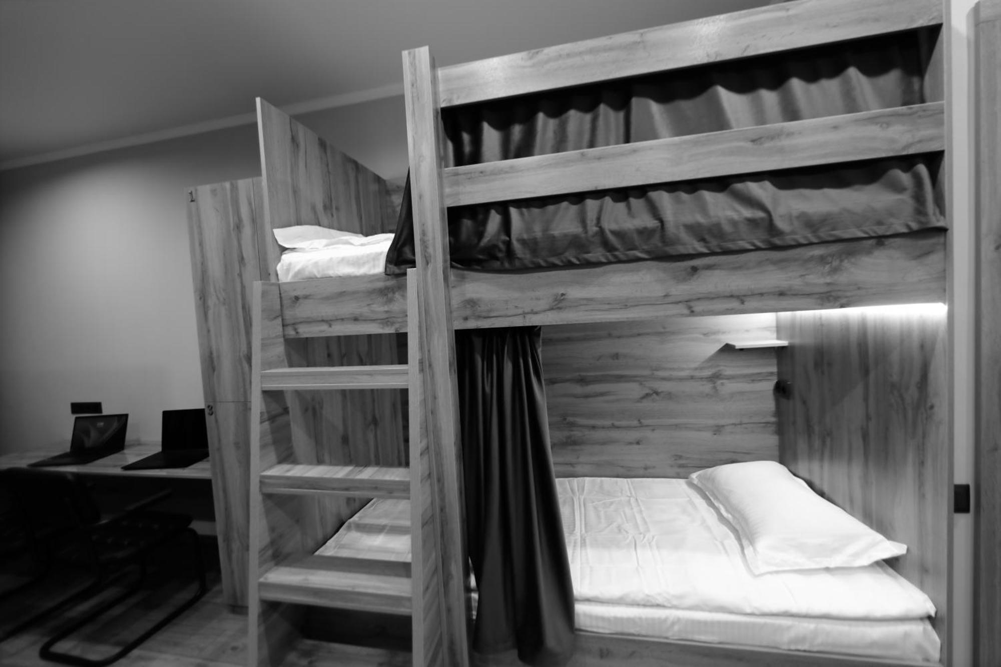 Cozy Hostel Bisjkek Eksteriør billede