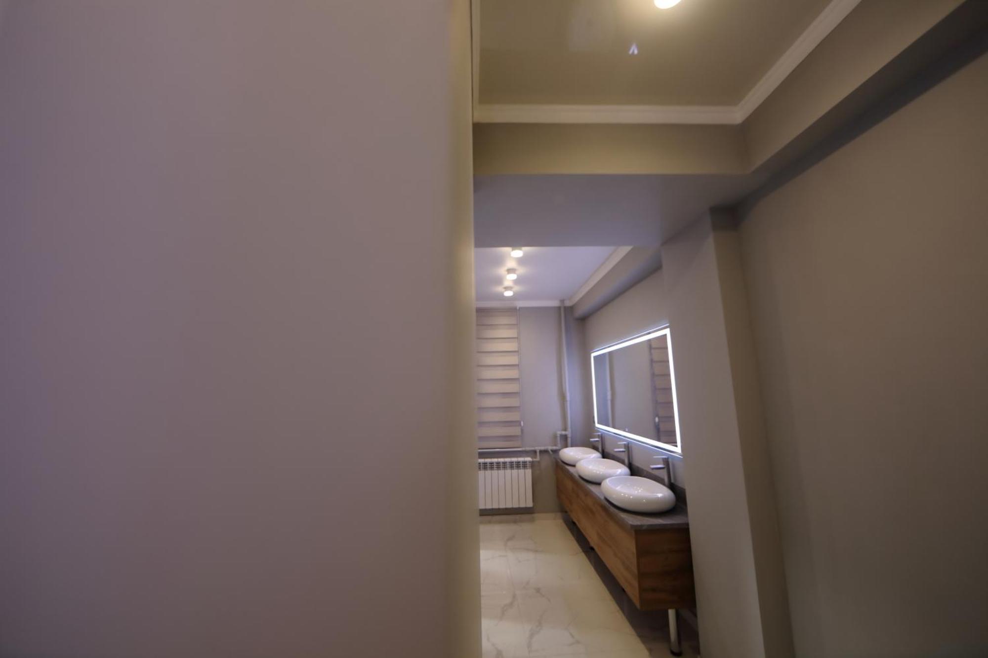 Cozy Hostel Bisjkek Eksteriør billede